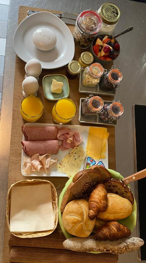 לינה וארוחת בוקר ריינסבורג Paauwze מראה חיצוני תמונה